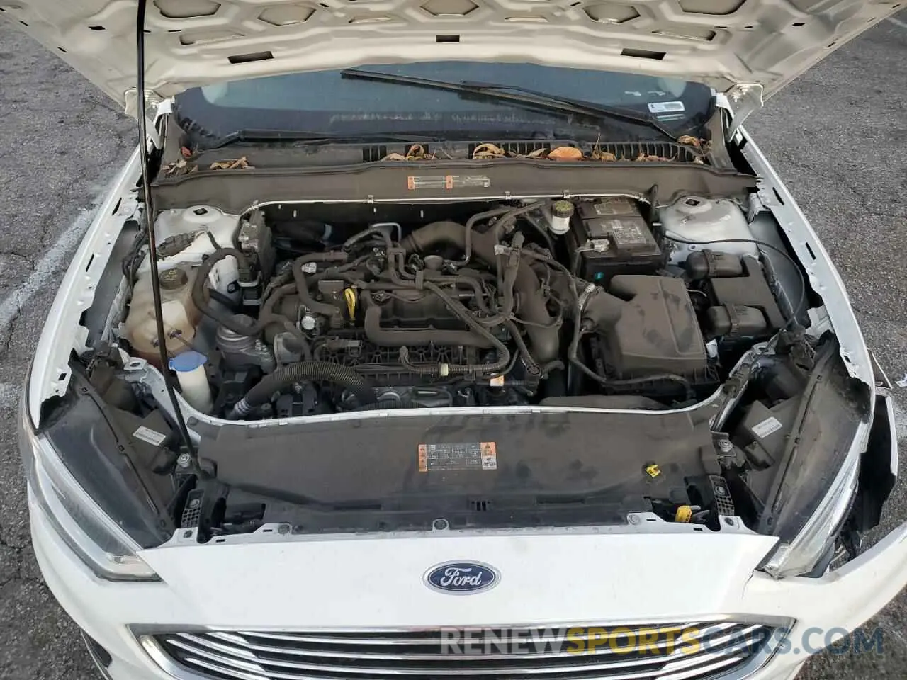 11 Фотография поврежденного автомобиля 3FA6P0CD9KR260085 FORD FUSION 2019