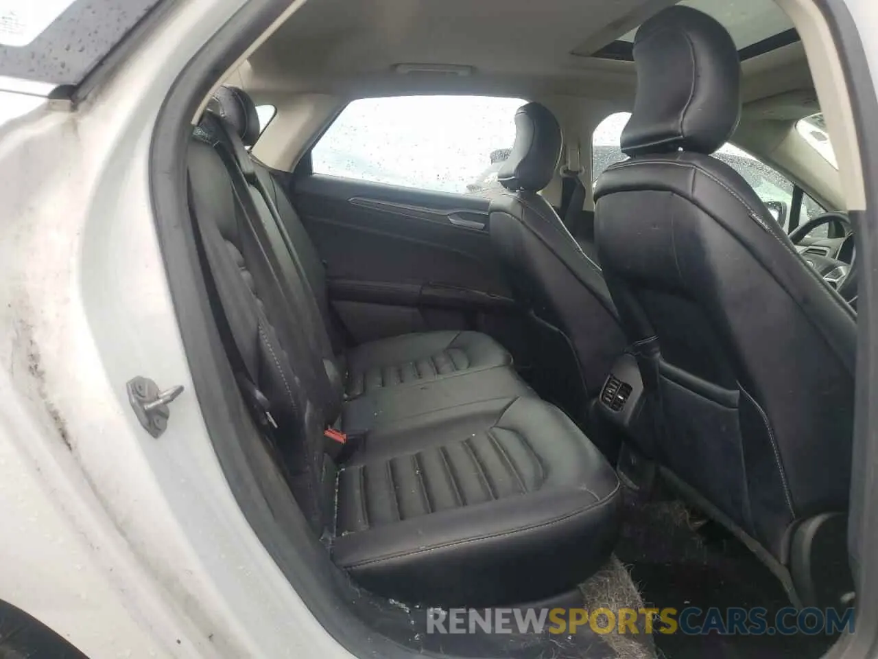 10 Фотография поврежденного автомобиля 3FA6P0CD9KR260460 FORD FUSION 2019