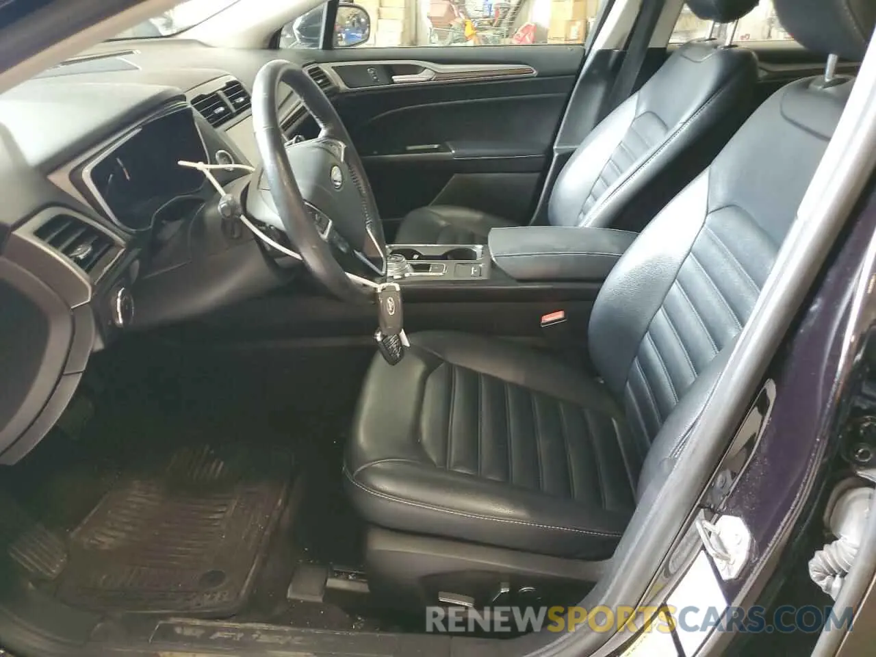 7 Photograph of a damaged car 3FA6P0CDXKR102578 FORD FUSION 2019