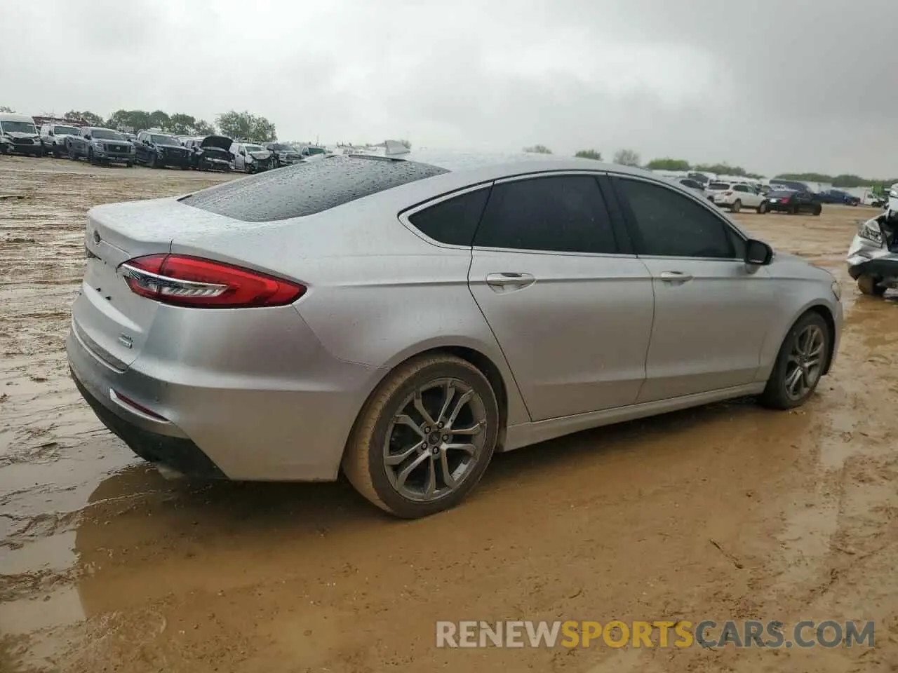 3 Фотография поврежденного автомобиля 3FA6P0CDXKR237852 FORD FUSION 2019
