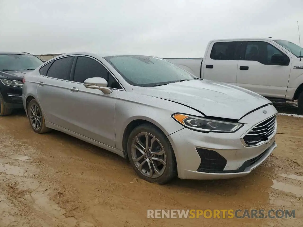 4 Фотография поврежденного автомобиля 3FA6P0CDXKR237852 FORD FUSION 2019