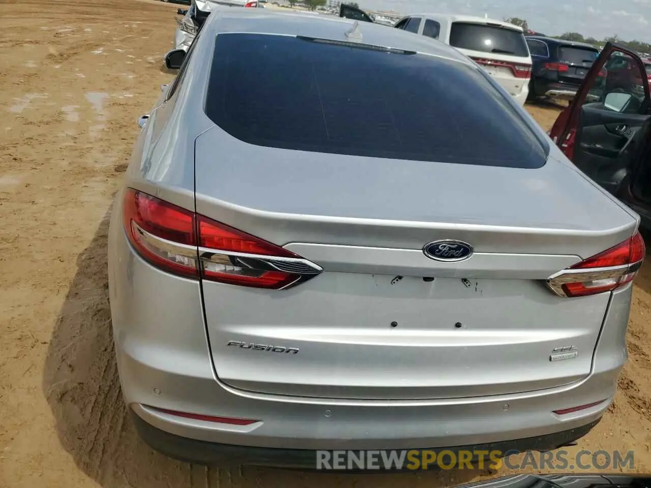 6 Фотография поврежденного автомобиля 3FA6P0CDXKR237852 FORD FUSION 2019