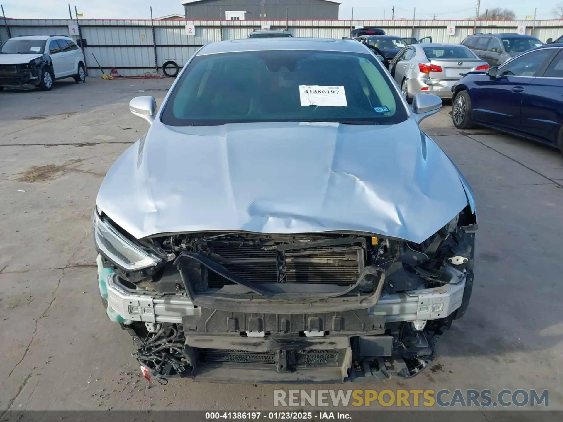 13 Фотография поврежденного автомобиля 3FA6P0D90KR225638 FORD FUSION 2019