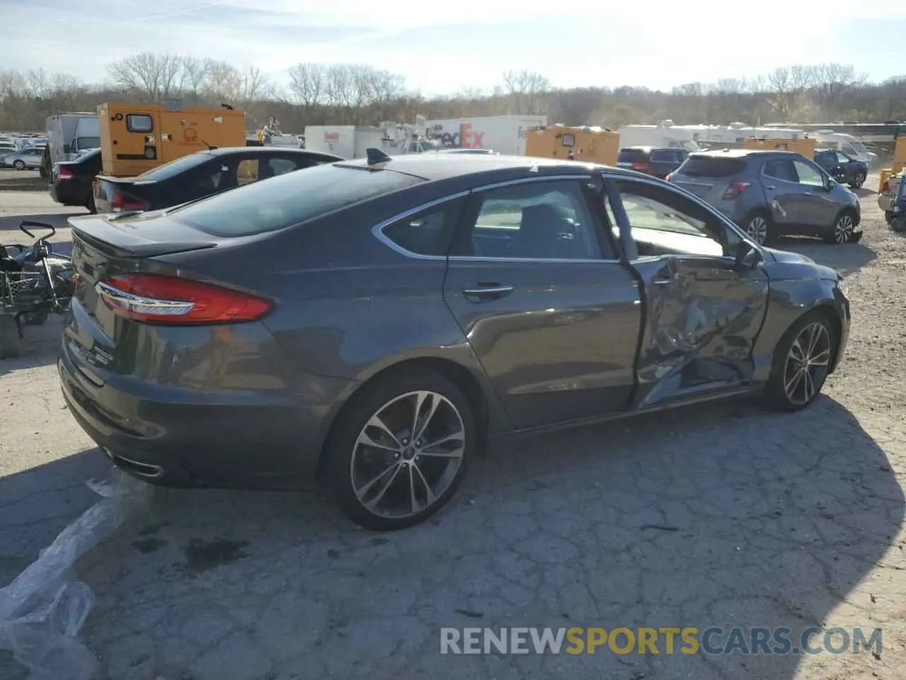 3 Фотография поврежденного автомобиля 3FA6P0D91KR184727 FORD FUSION 2019