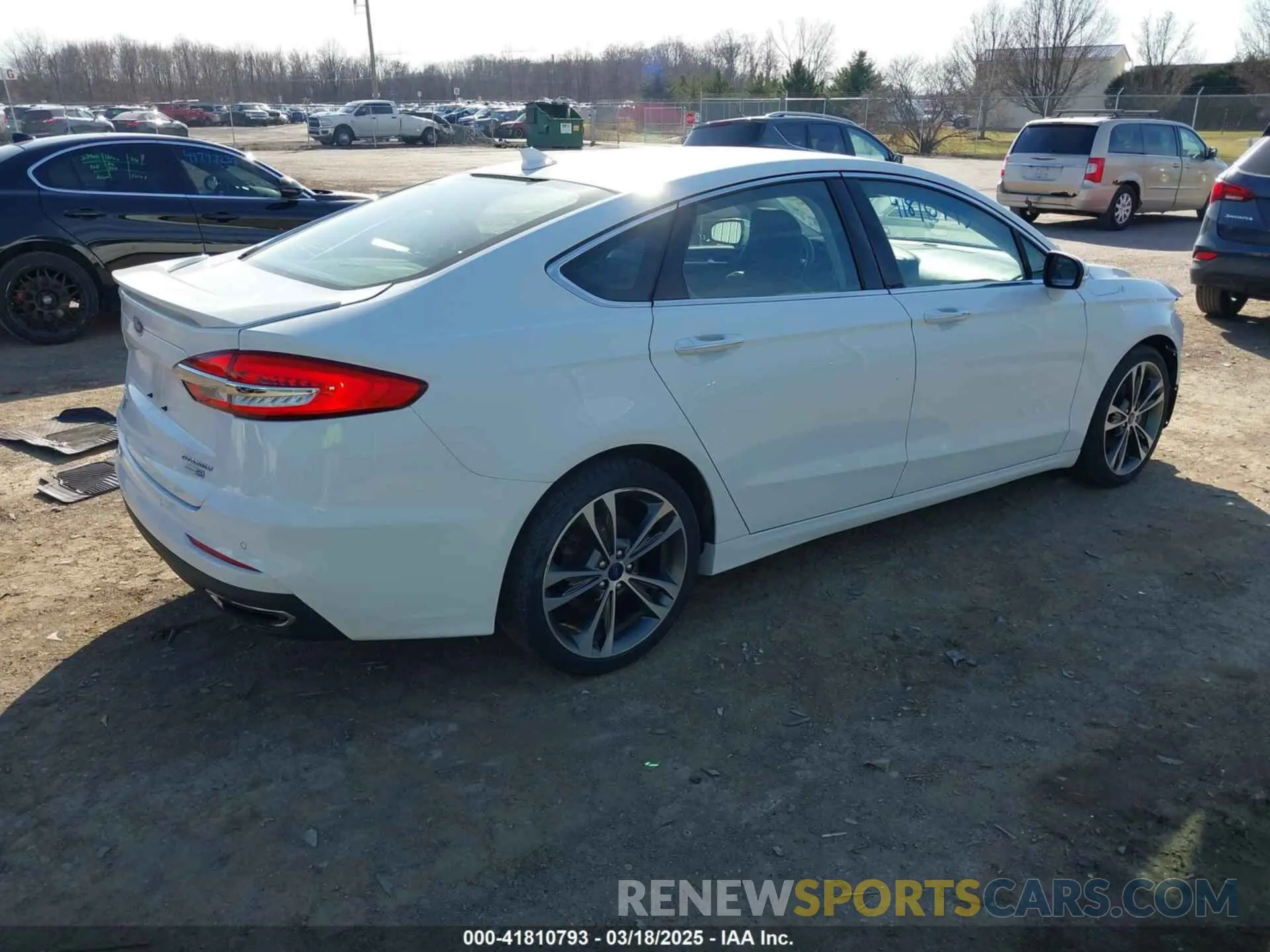 4 Photograph of a damaged car 3FA6P0D92KR106134 FORD FUSION 2019