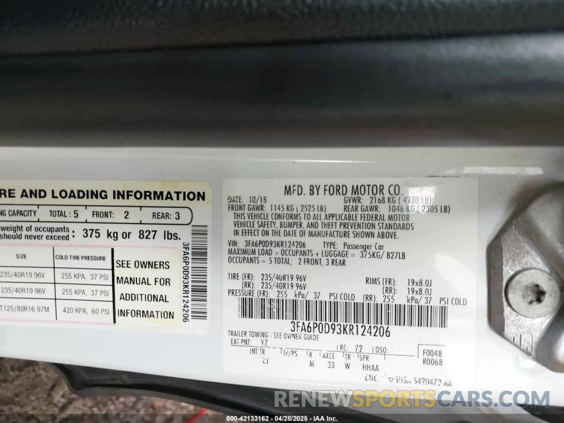 9 Photograph of a damaged car 3FA6P0D93KR124206 FORD FUSION 2019