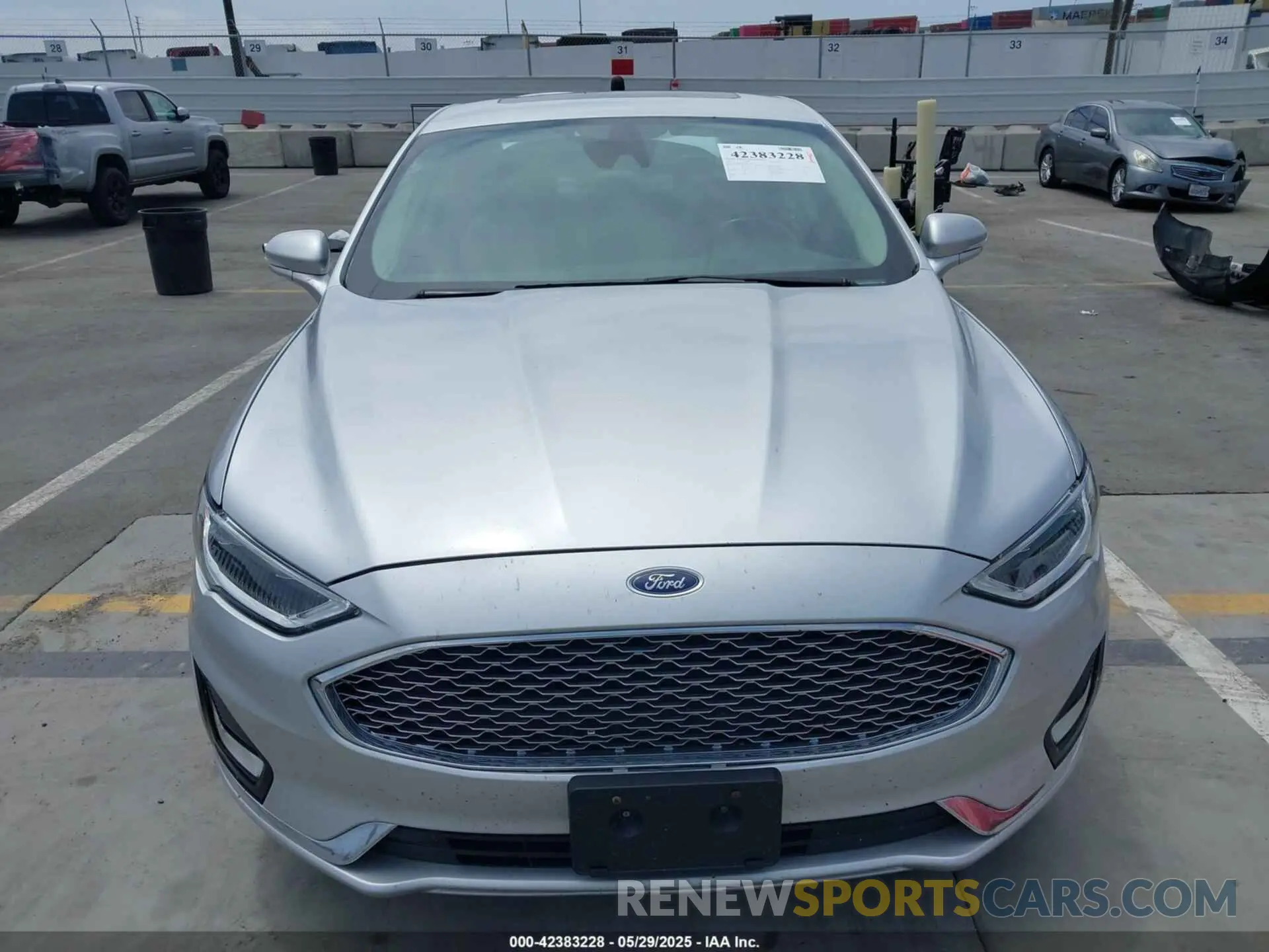 12 Photograph of a damaged car 3FA6P0D93KR153088 FORD FUSION 2019
