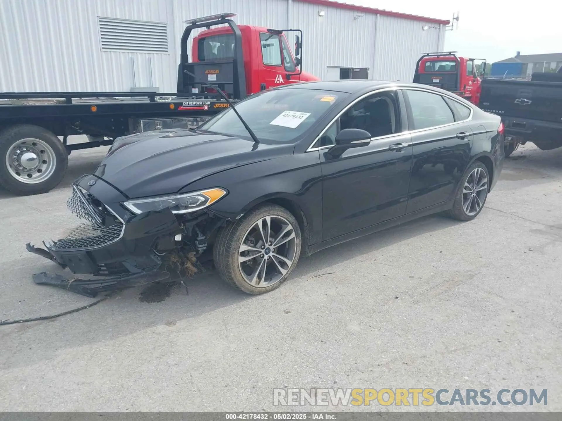 2 Photograph of a damaged car 3FA6P0D93KR221552 FORD FUSION 2019