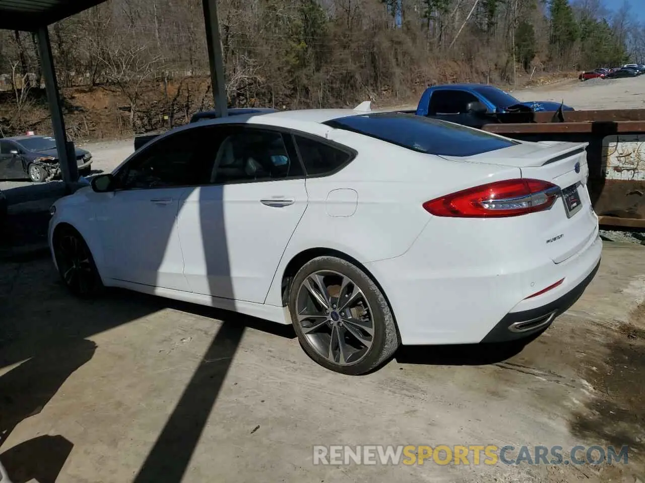 2 Фотография поврежденного автомобиля 3FA6P0D94KR139944 FORD FUSION 2019