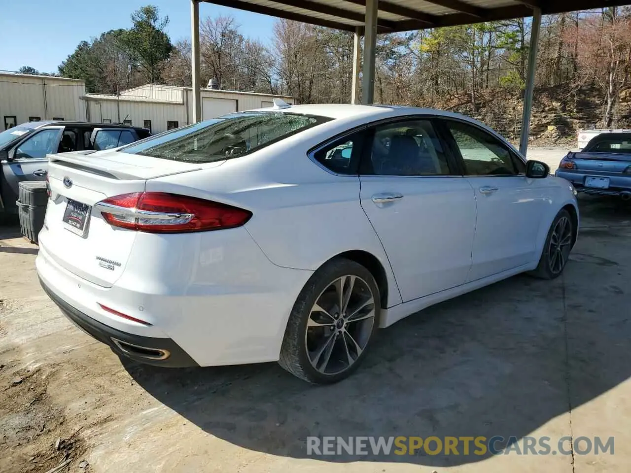 3 Фотография поврежденного автомобиля 3FA6P0D94KR139944 FORD FUSION 2019