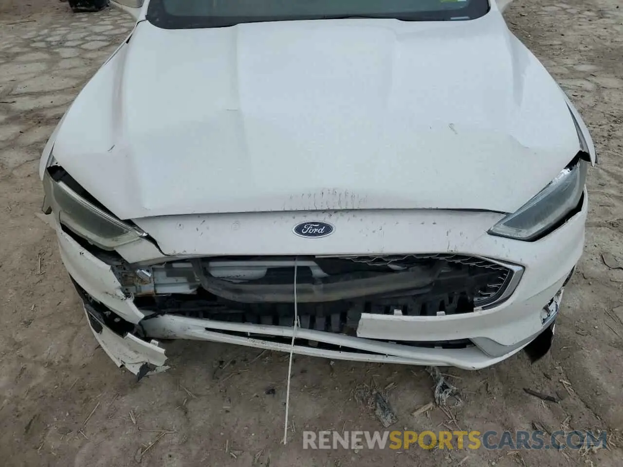 12 Photograph of a damaged car 3FA6P0D95KR187291 FORD FUSION 2019
