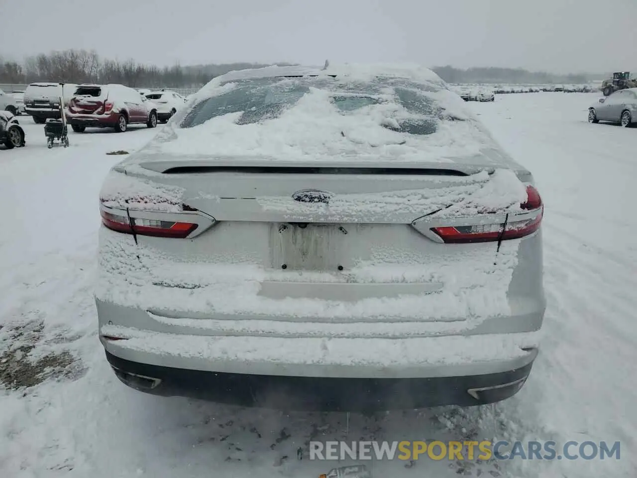 6 Photograph of a damaged car 3FA6P0D95KR263544 FORD FUSION 2019