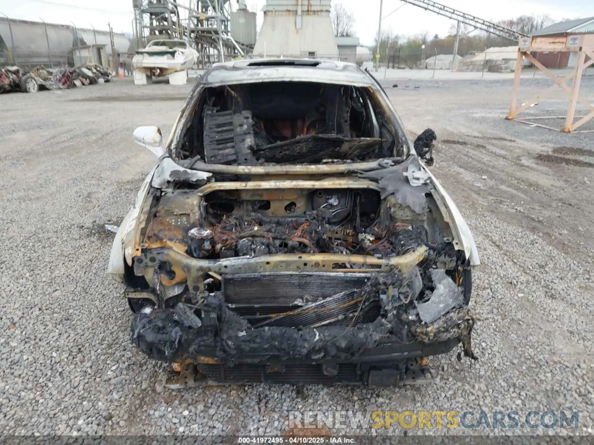 11 Photograph of a damaged car 3FA6P0D96KR120196 FORD FUSION 2019