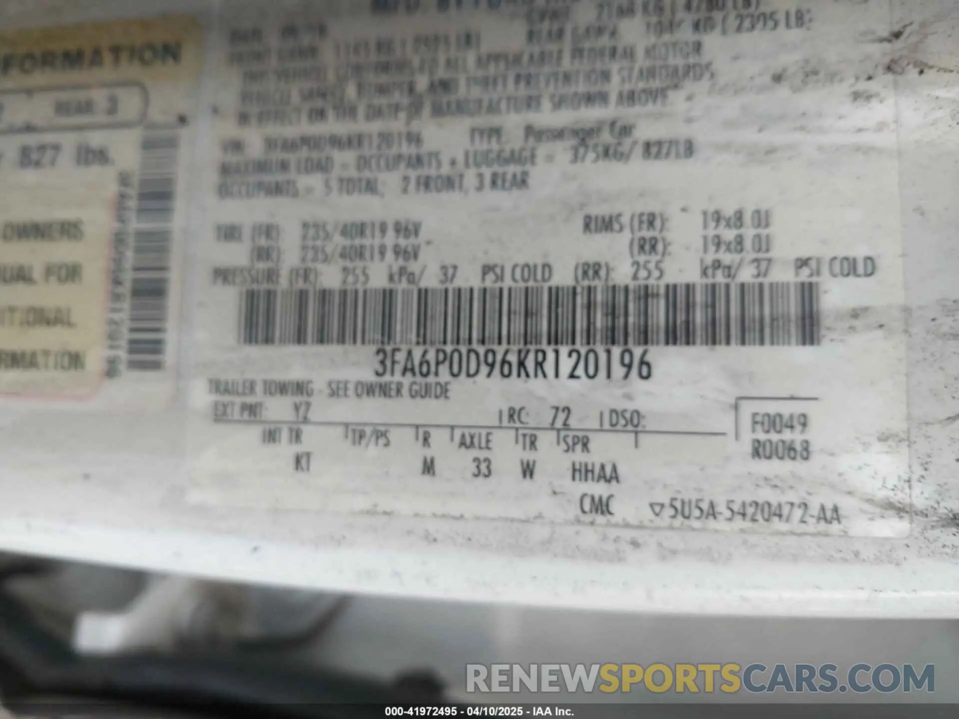 9 Photograph of a damaged car 3FA6P0D96KR120196 FORD FUSION 2019