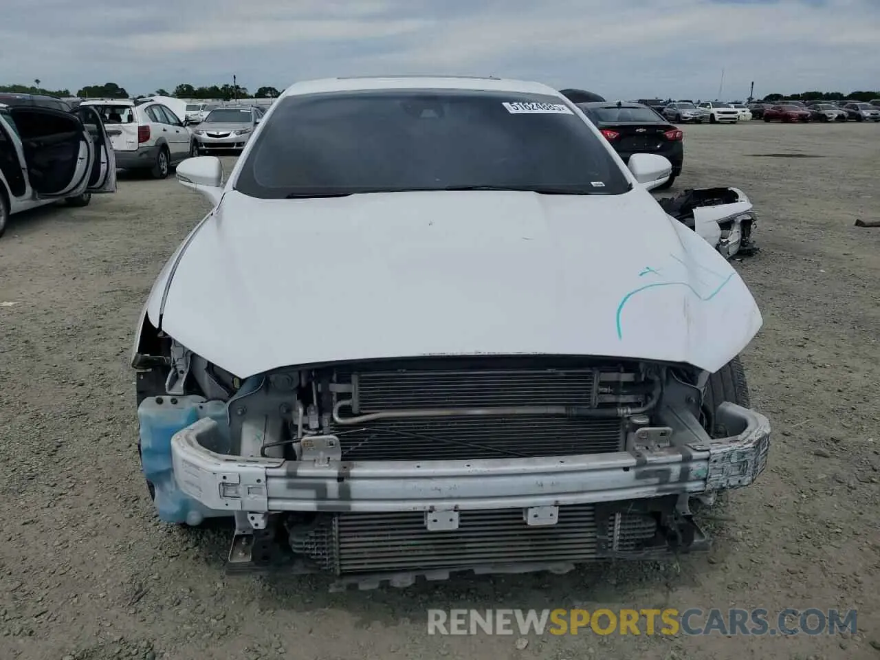 5 Фотография поврежденного автомобиля 3FA6P0D96KR207063 FORD FUSION 2019