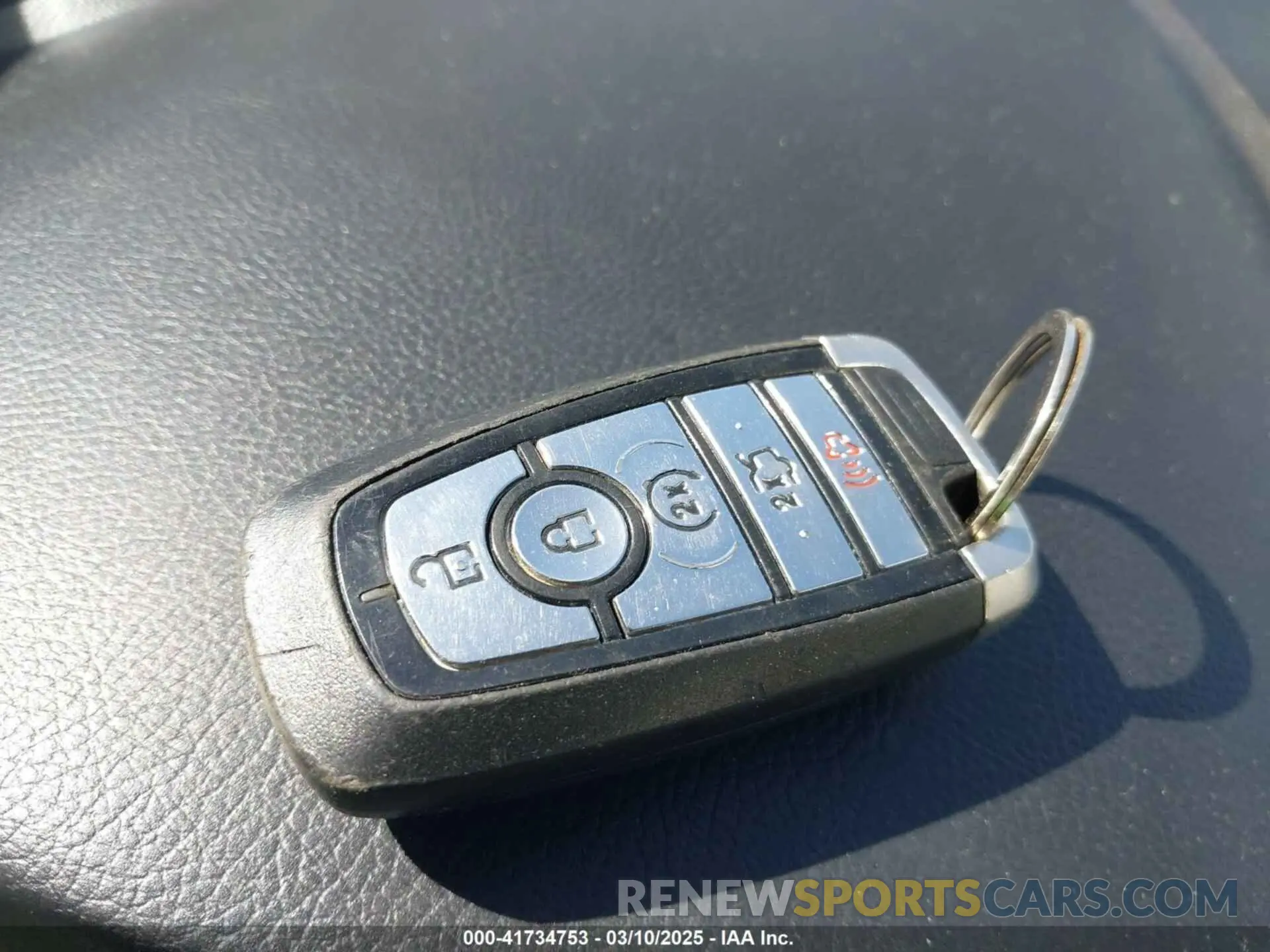 11 Photograph of a damaged car 3FA6P0D98KR124086 FORD FUSION 2019