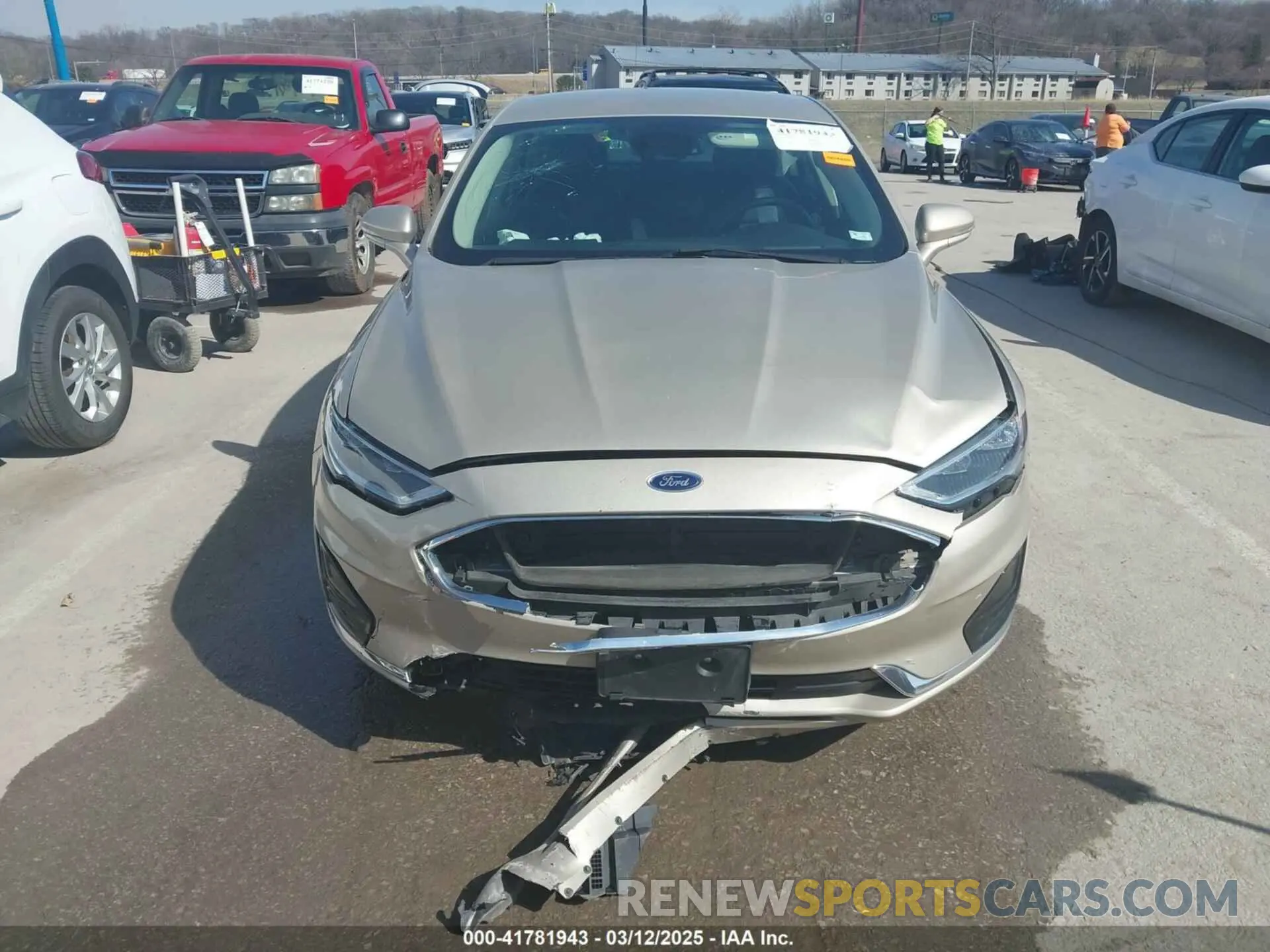 12 Фотография поврежденного автомобиля 3FA6P0E9XKR100984 FORD FUSION 2019