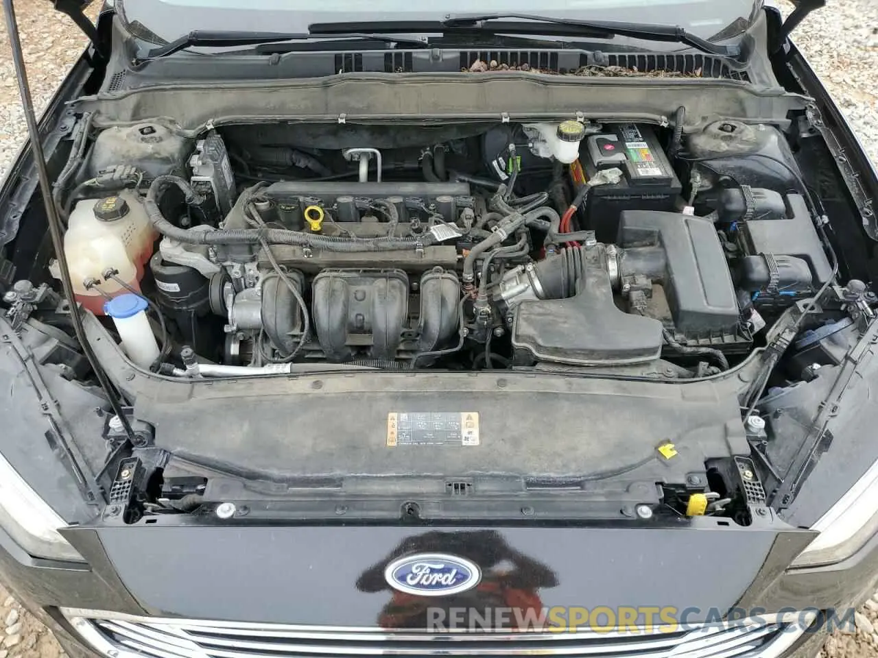 11 Photograph of a damaged car 3FA6P0G72KR102076 FORD FUSION 2019