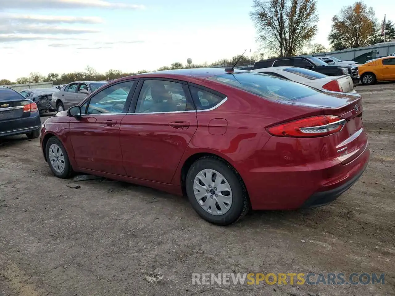 2 Фотография поврежденного автомобиля 3FA6P0G72KR172323 FORD FUSION 2019