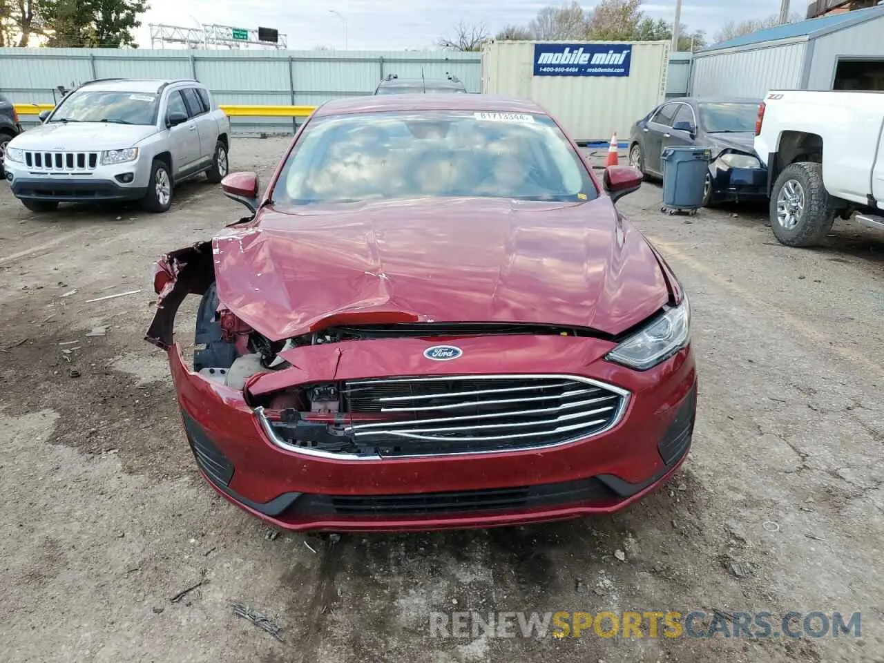 5 Фотография поврежденного автомобиля 3FA6P0G72KR172323 FORD FUSION 2019