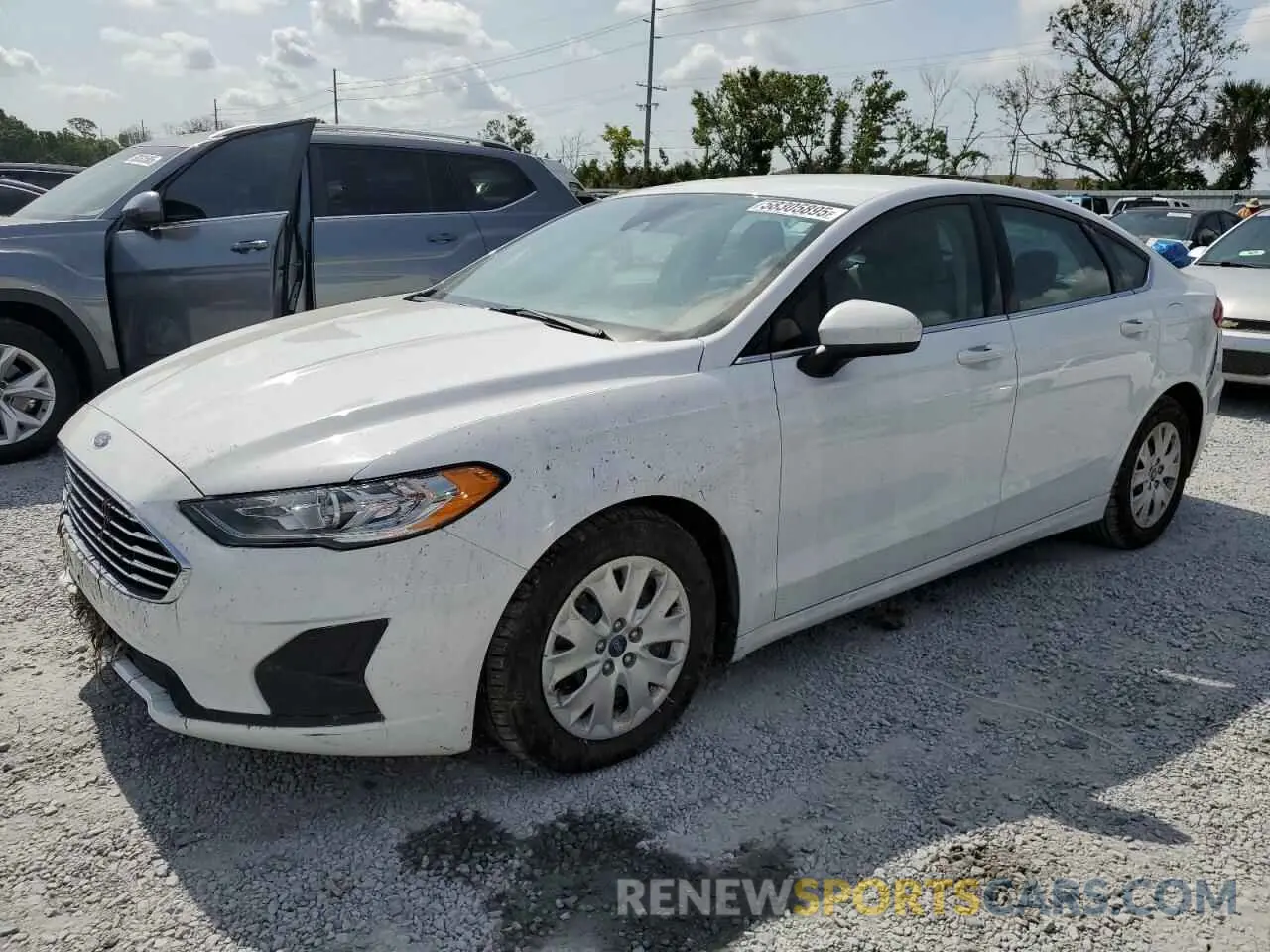 1 Photograph of a damaged car 3FA6P0G72KR267786 FORD FUSION 2019