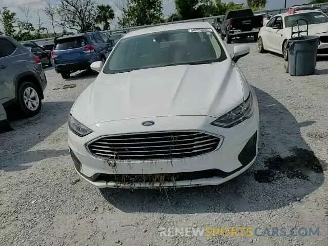 13 Photograph of a damaged car 3FA6P0G72KR267786 FORD FUSION 2019