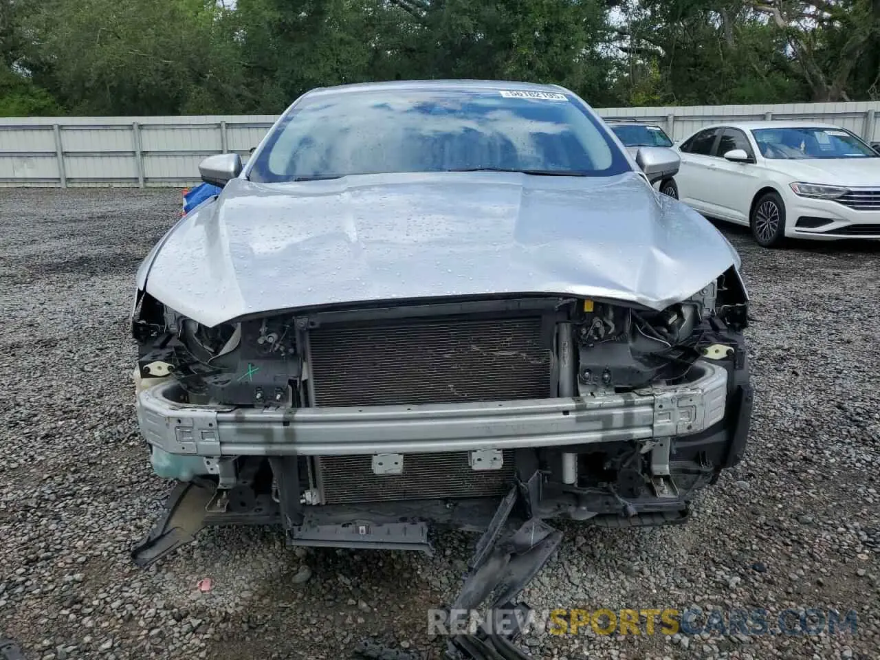 5 Photograph of a damaged car 3FA6P0G73KR161850 FORD FUSION 2019