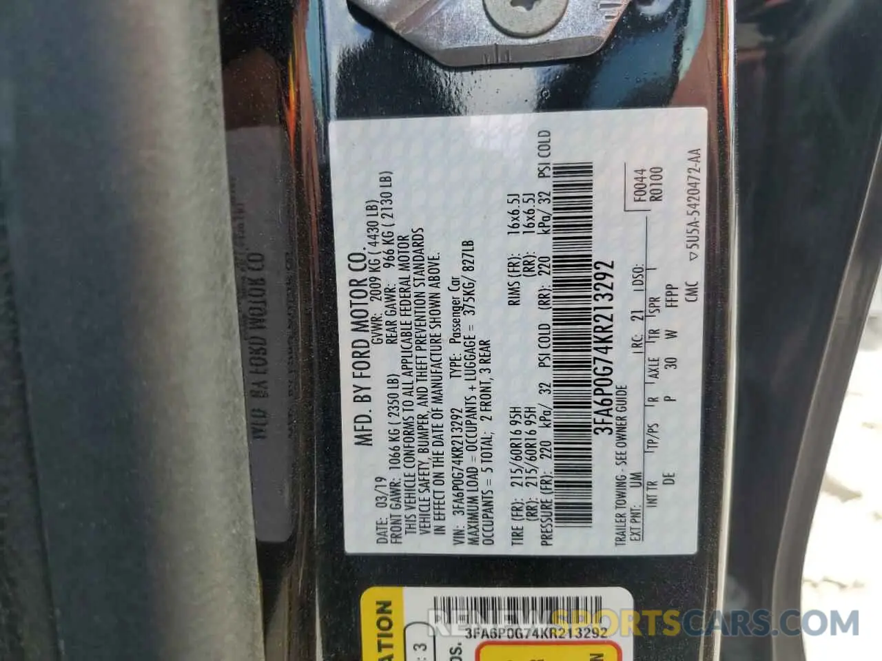 13 Photograph of a damaged car 3FA6P0G74KR213292 FORD FUSION 2019