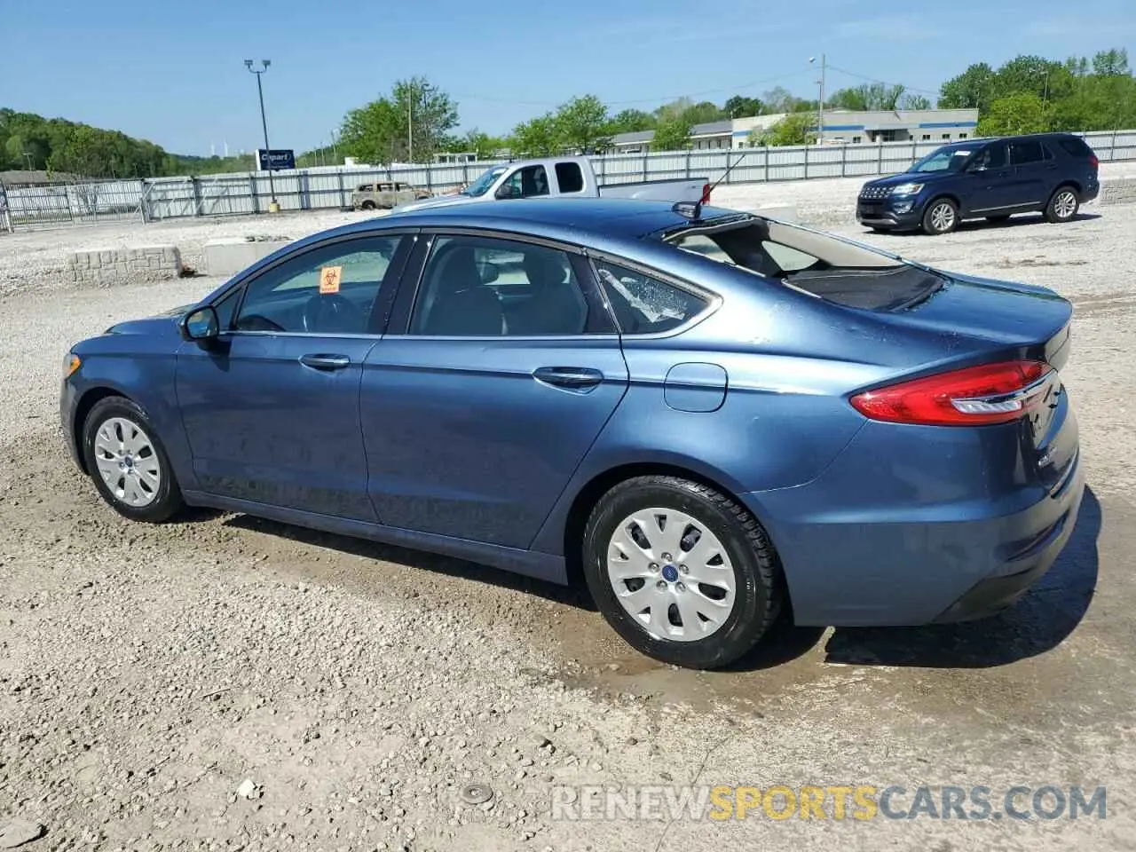 2 Photograph of a damaged car 3FA6P0G75KR268091 FORD FUSION 2019