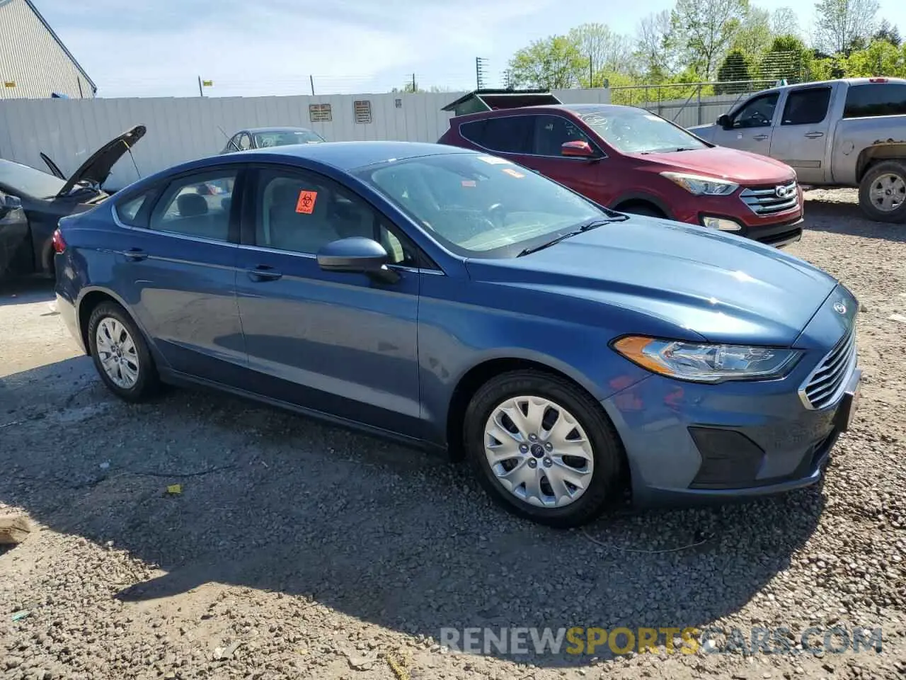 4 Photograph of a damaged car 3FA6P0G75KR268091 FORD FUSION 2019