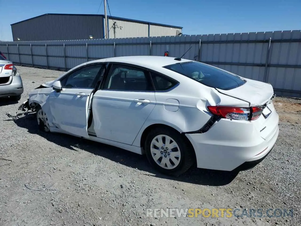 2 Photograph of a damaged car 3FA6P0G75KR280788 FORD FUSION 2019