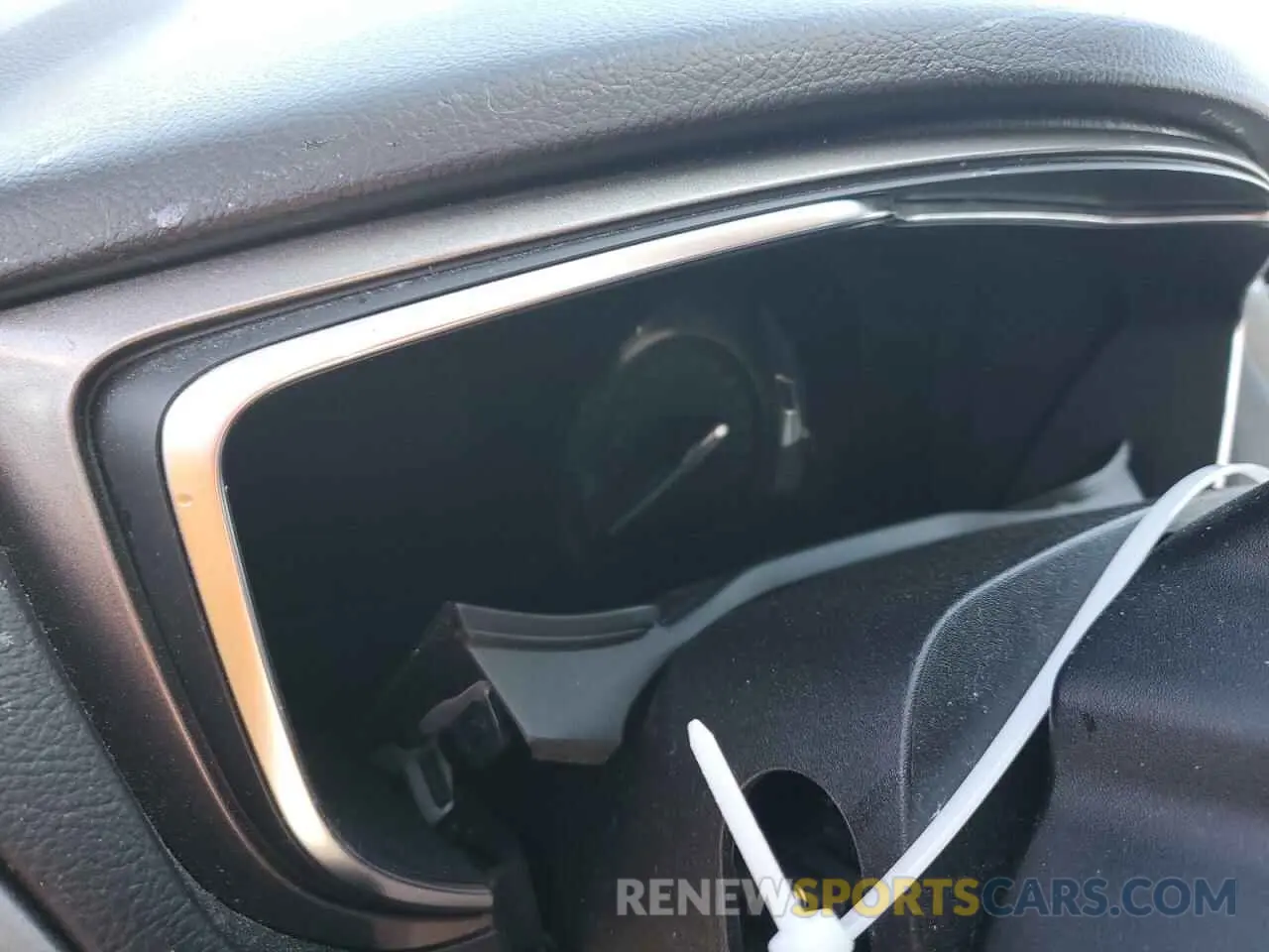 9 Photograph of a damaged car 3FA6P0G75KR280788 FORD FUSION 2019