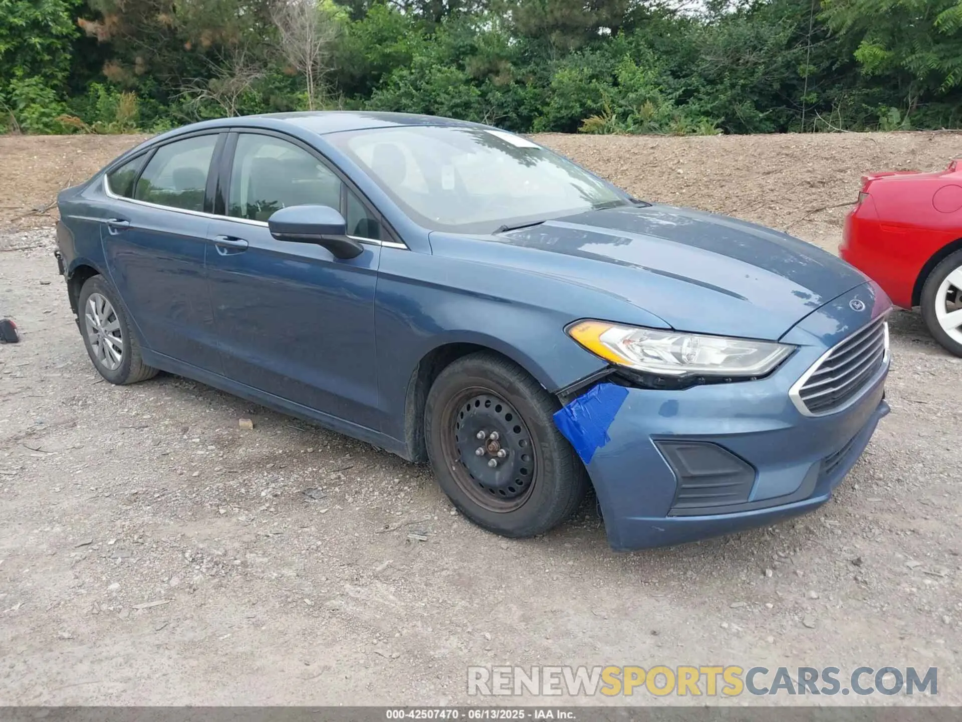 1 Photograph of a damaged car 3FA6P0G76KR102002 FORD FUSION 2019