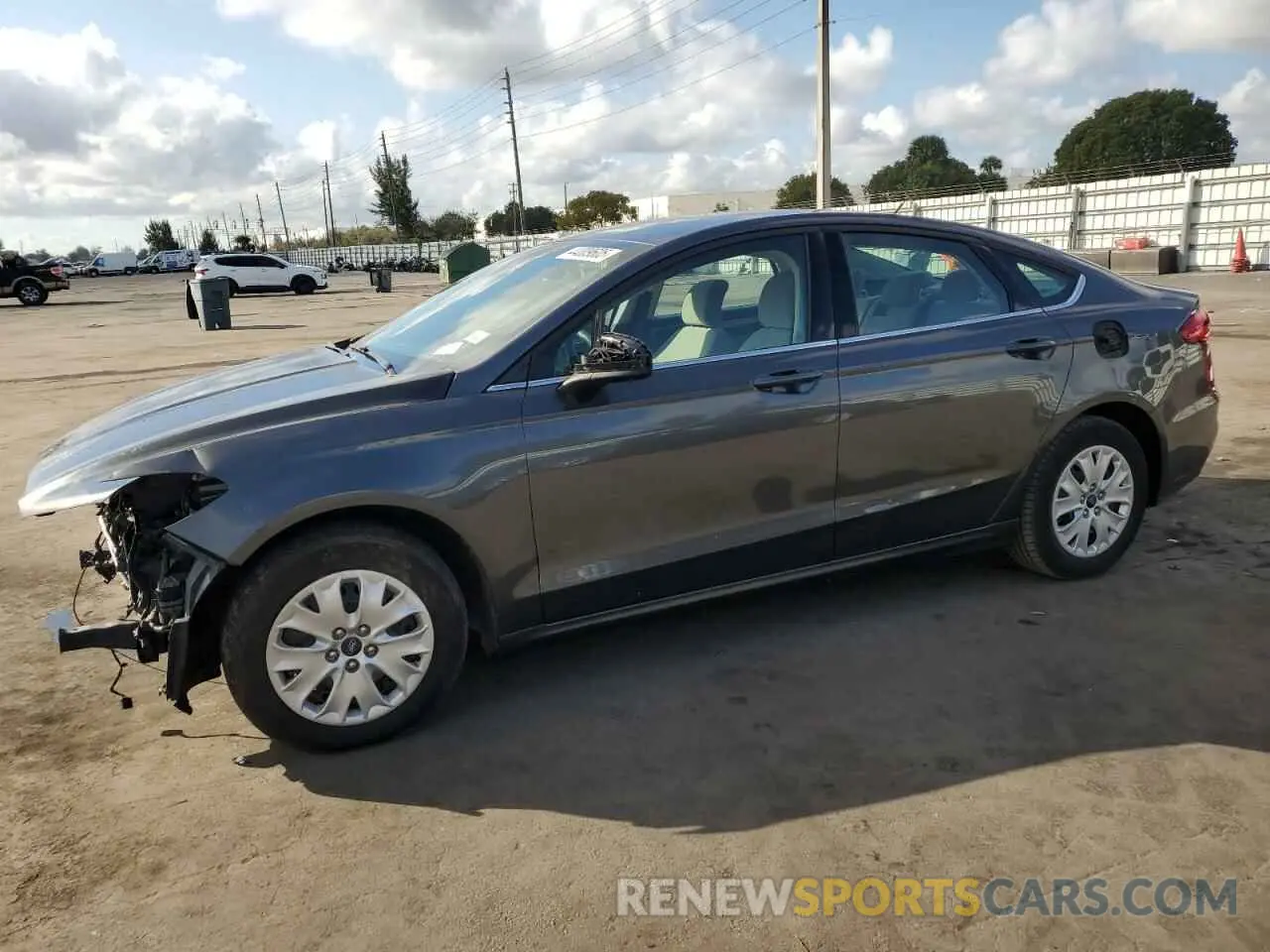 1 Фотография поврежденного автомобиля 3FA6P0G76KR209891 FORD FUSION 2019