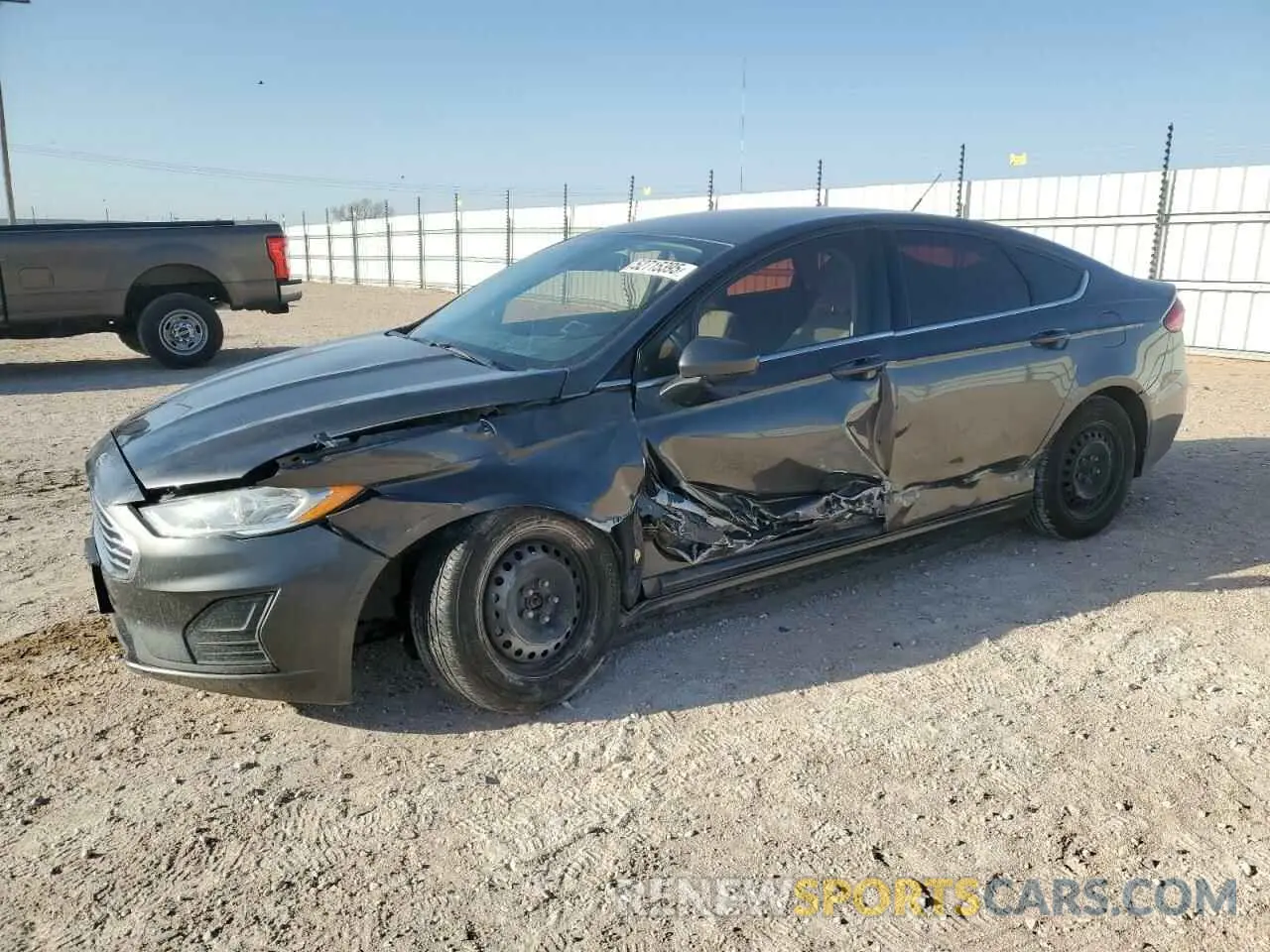 1 Фотография поврежденного автомобиля 3FA6P0G77KR171393 FORD FUSION 2019