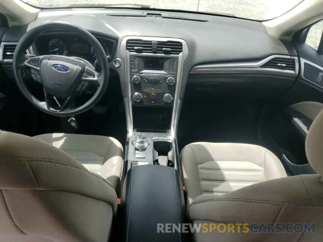 8 Photograph of a damaged car 3FA6P0G78KR200433 FORD FUSION 2019