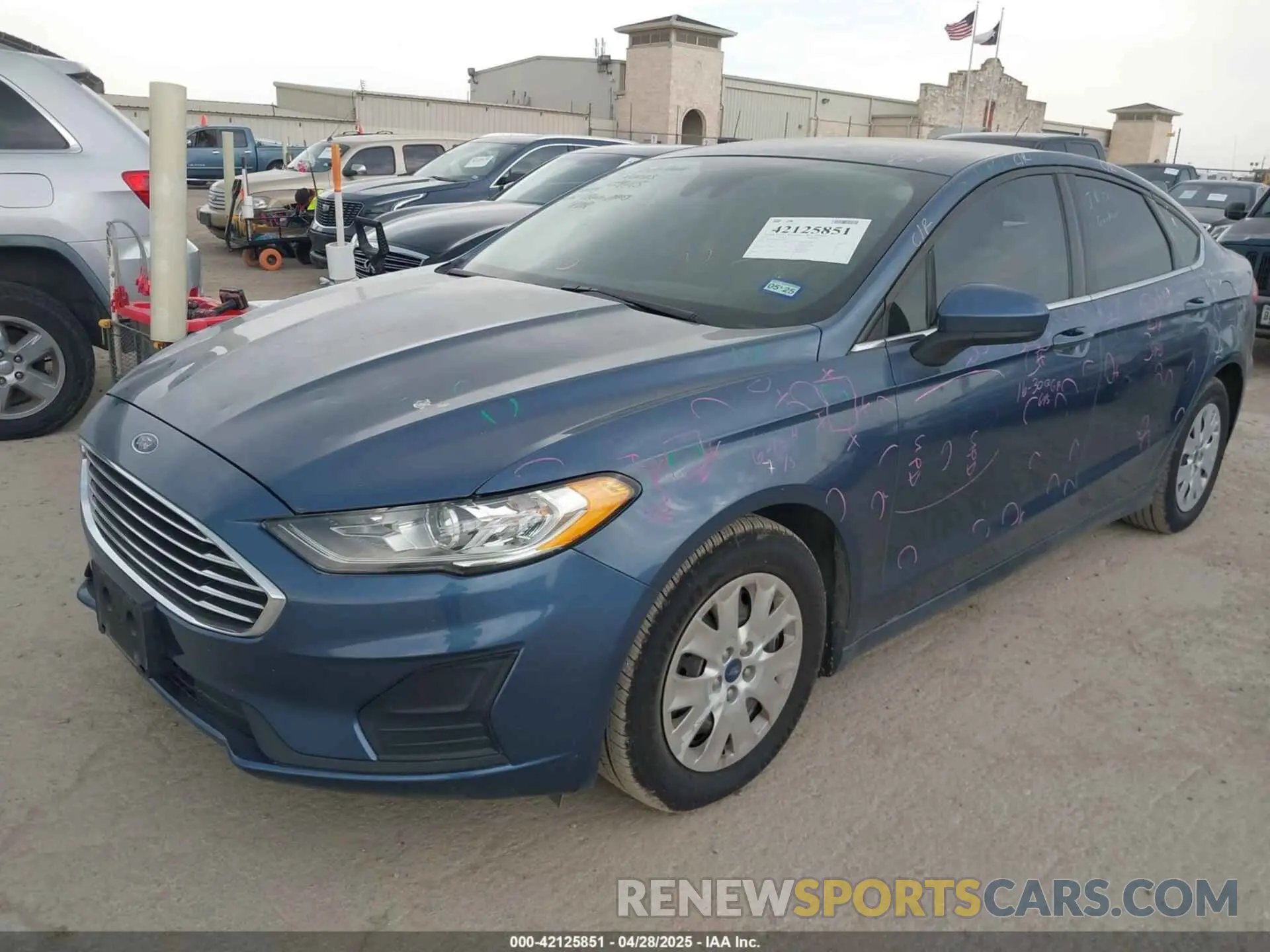 2 Photograph of a damaged car 3FA6P0G79KR148004 FORD FUSION 2019
