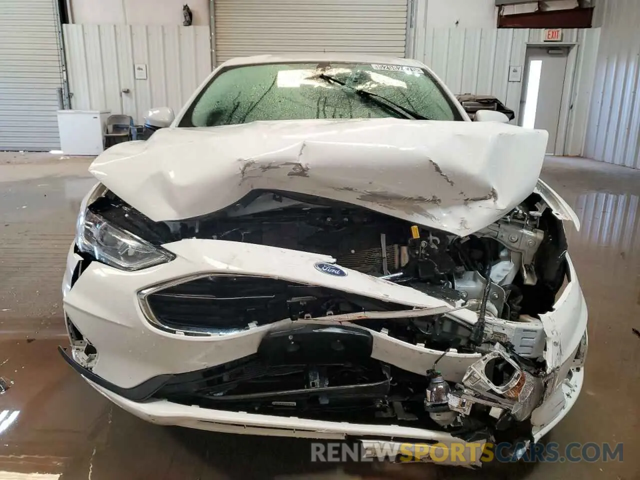5 Photograph of a damaged car 3FA6P0G7XKR102214 FORD FUSION 2019