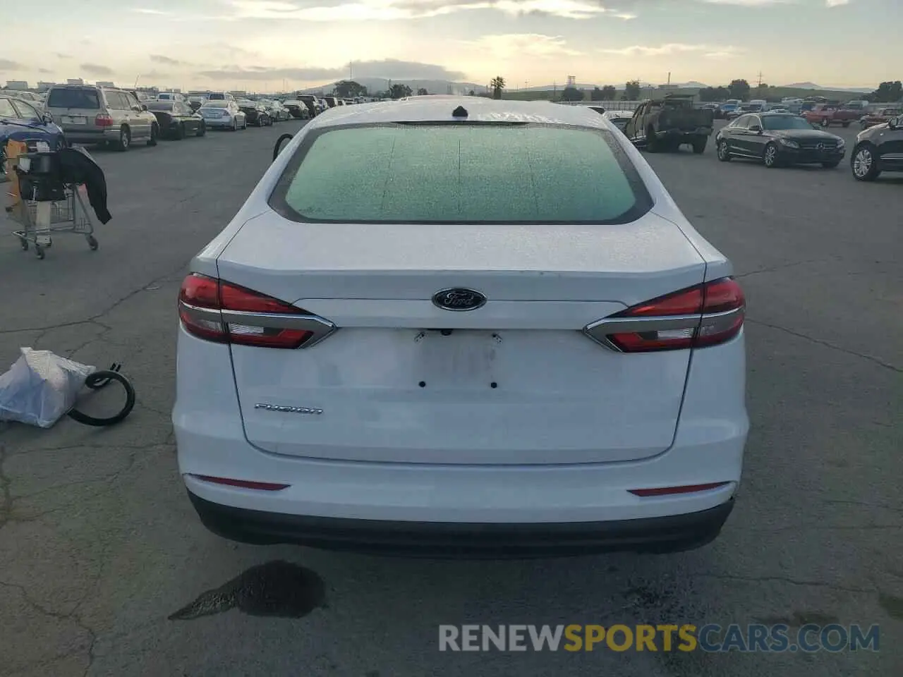 6 Фотография поврежденного автомобиля 3FA6P0G7XKR108675 FORD FUSION 2019