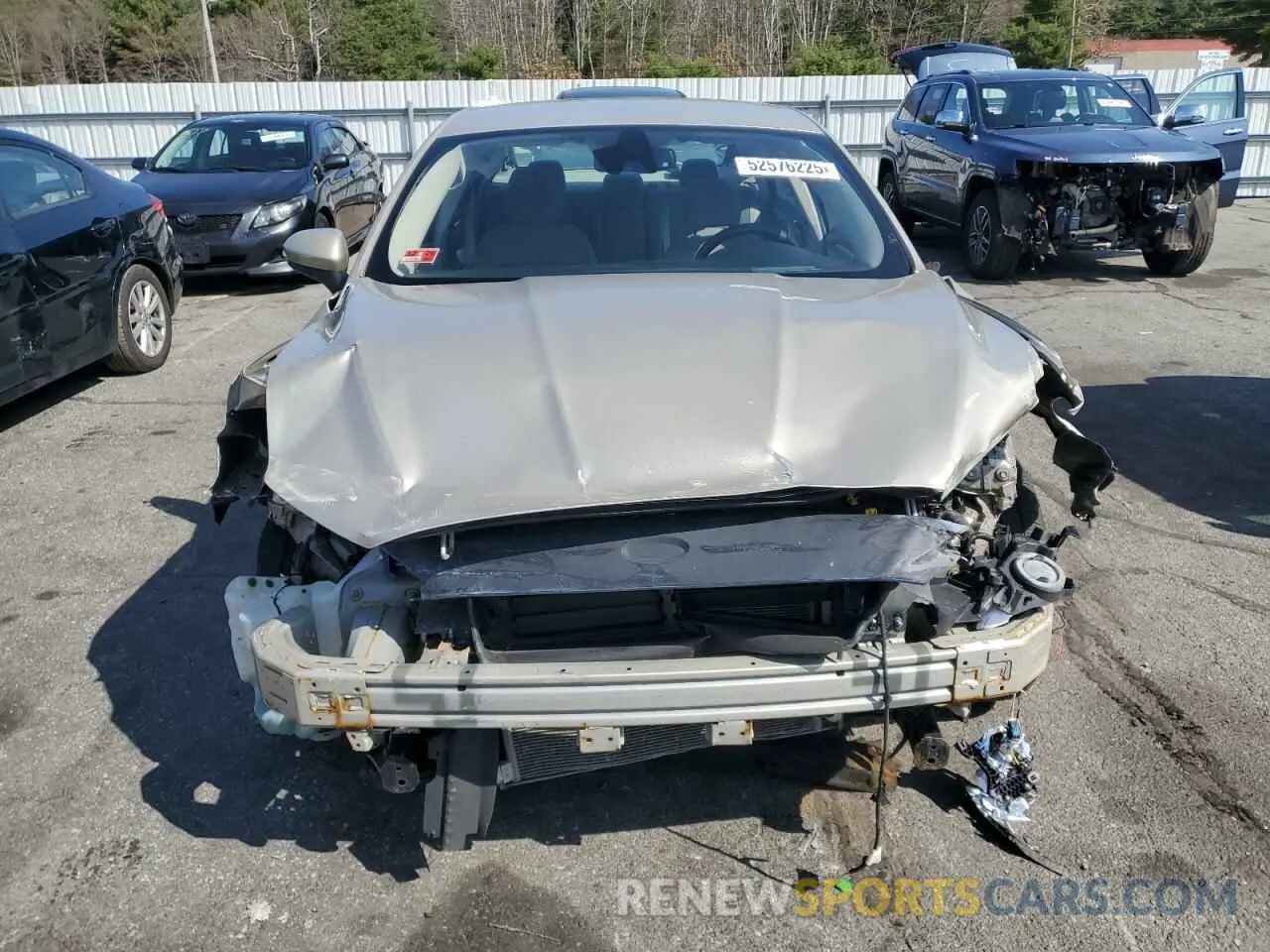 5 Фотография поврежденного автомобиля 3FA6P0H70KR123085 FORD FUSION 2019