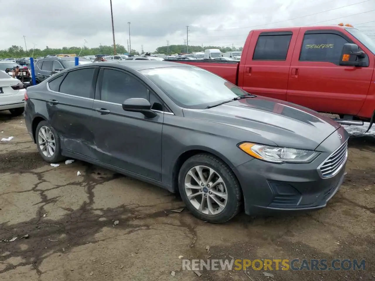 4 Photograph of a damaged car 3FA6P0H72KR218621 FORD FUSION 2019