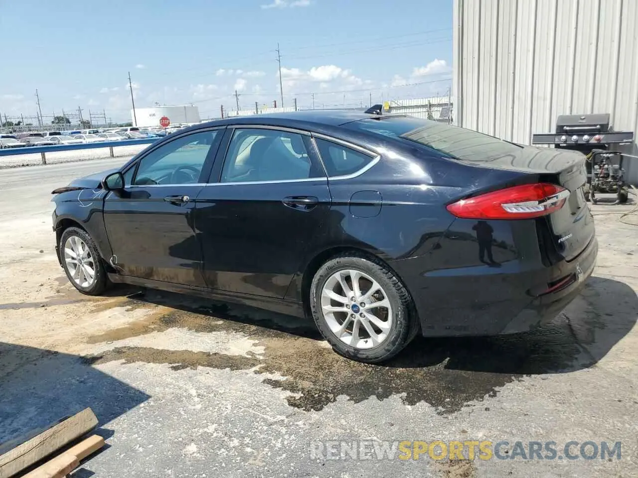 2 Photograph of a damaged car 3FA6P0H73KR151298 FORD FUSION 2019