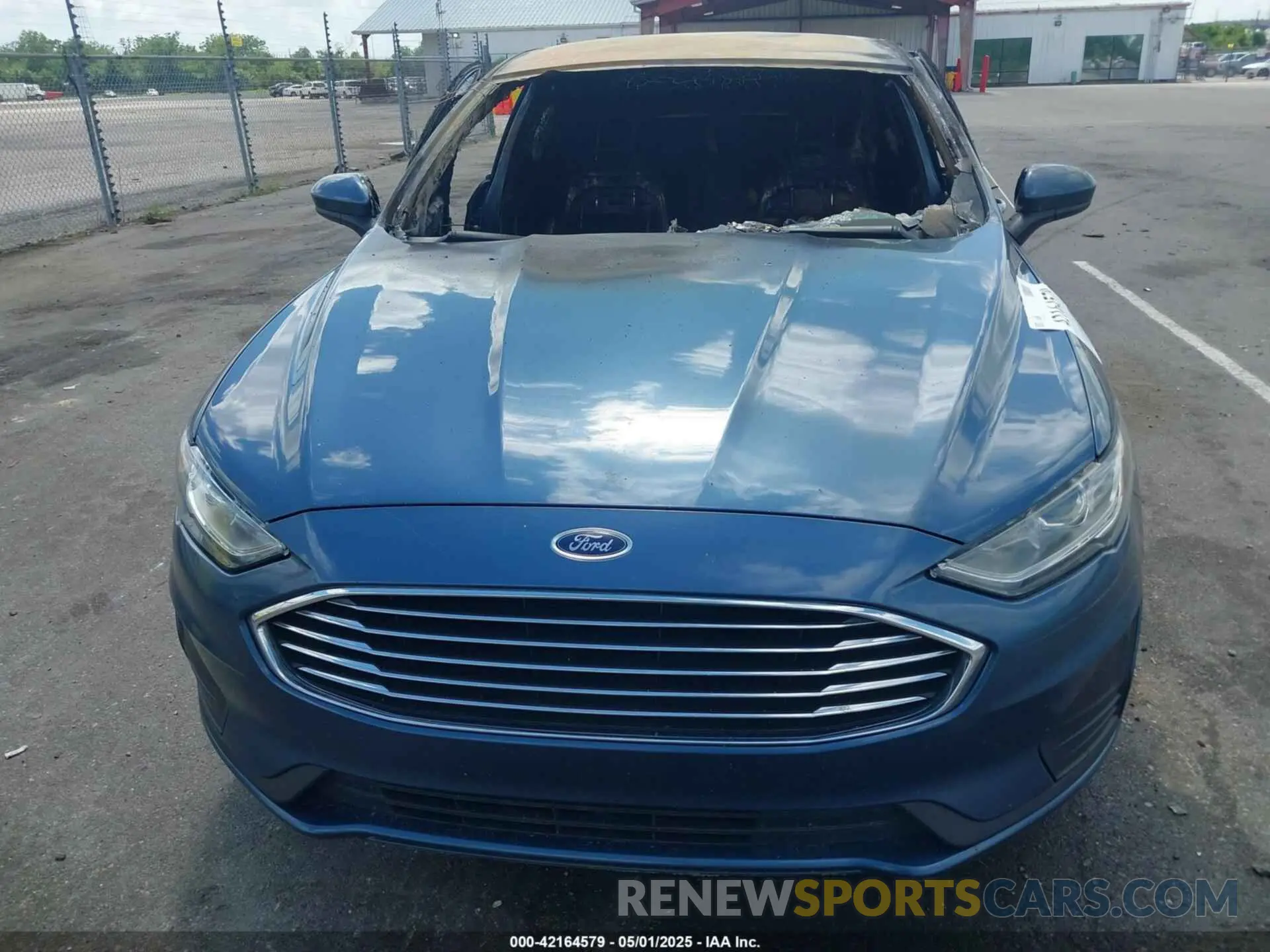 6 Фотография поврежденного автомобиля 3FA6P0H75KR123261 FORD FUSION 2019