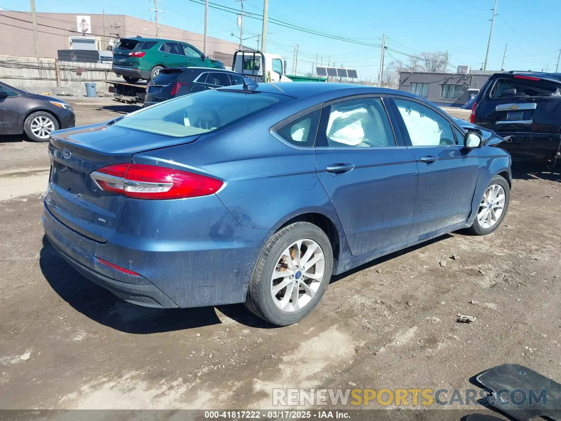 4 Photograph of a damaged car 3FA6P0H75KR238698 FORD FUSION 2019