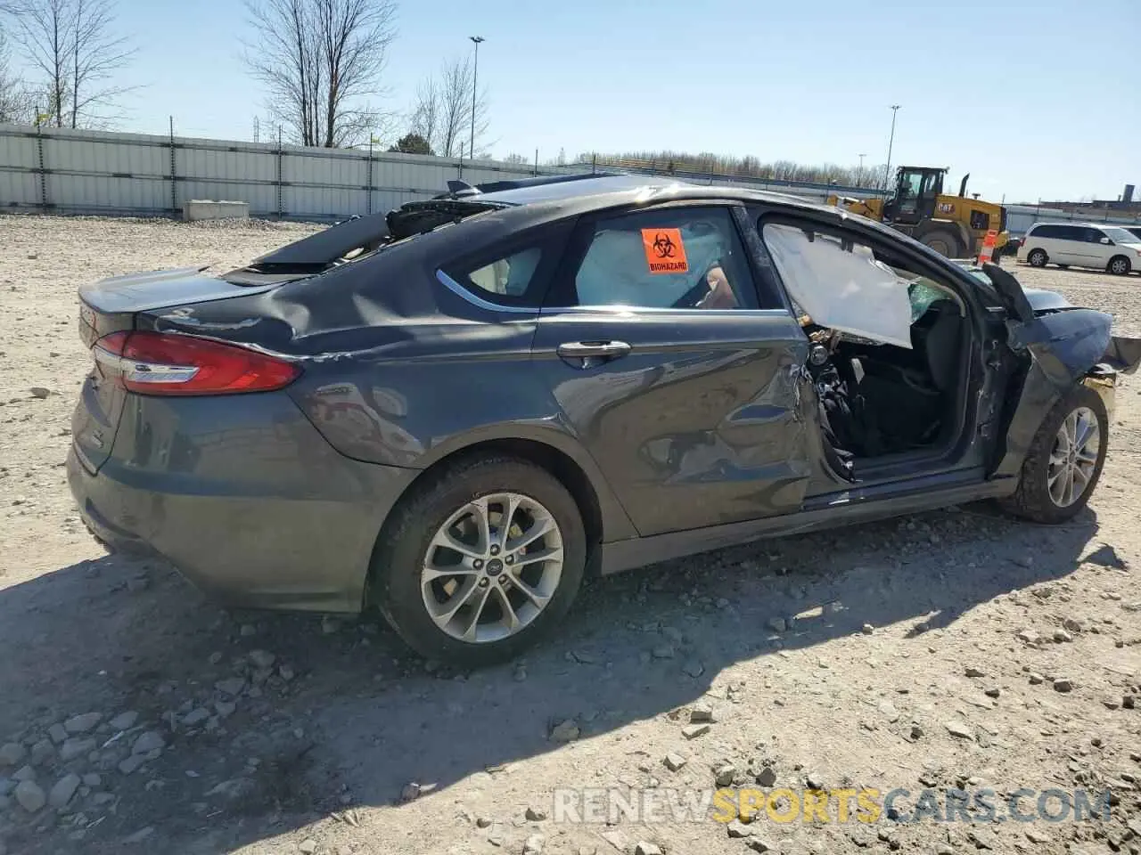 3 Фотография поврежденного автомобиля 3FA6P0HD0KR195572 FORD FUSION 2019