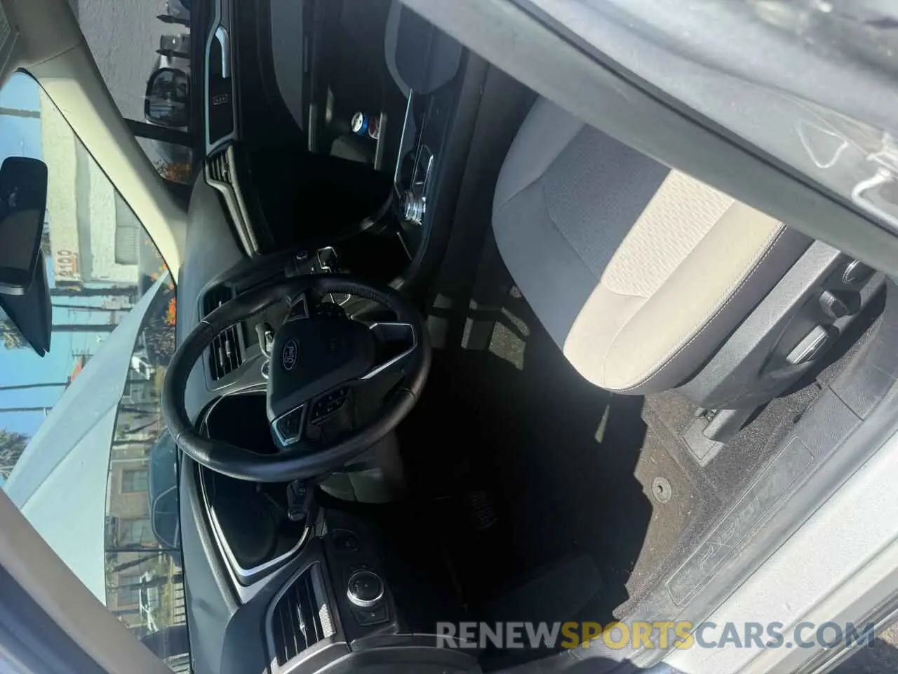 9 Фотография поврежденного автомобиля 3FA6P0HD0KR201807 FORD FUSION 2019