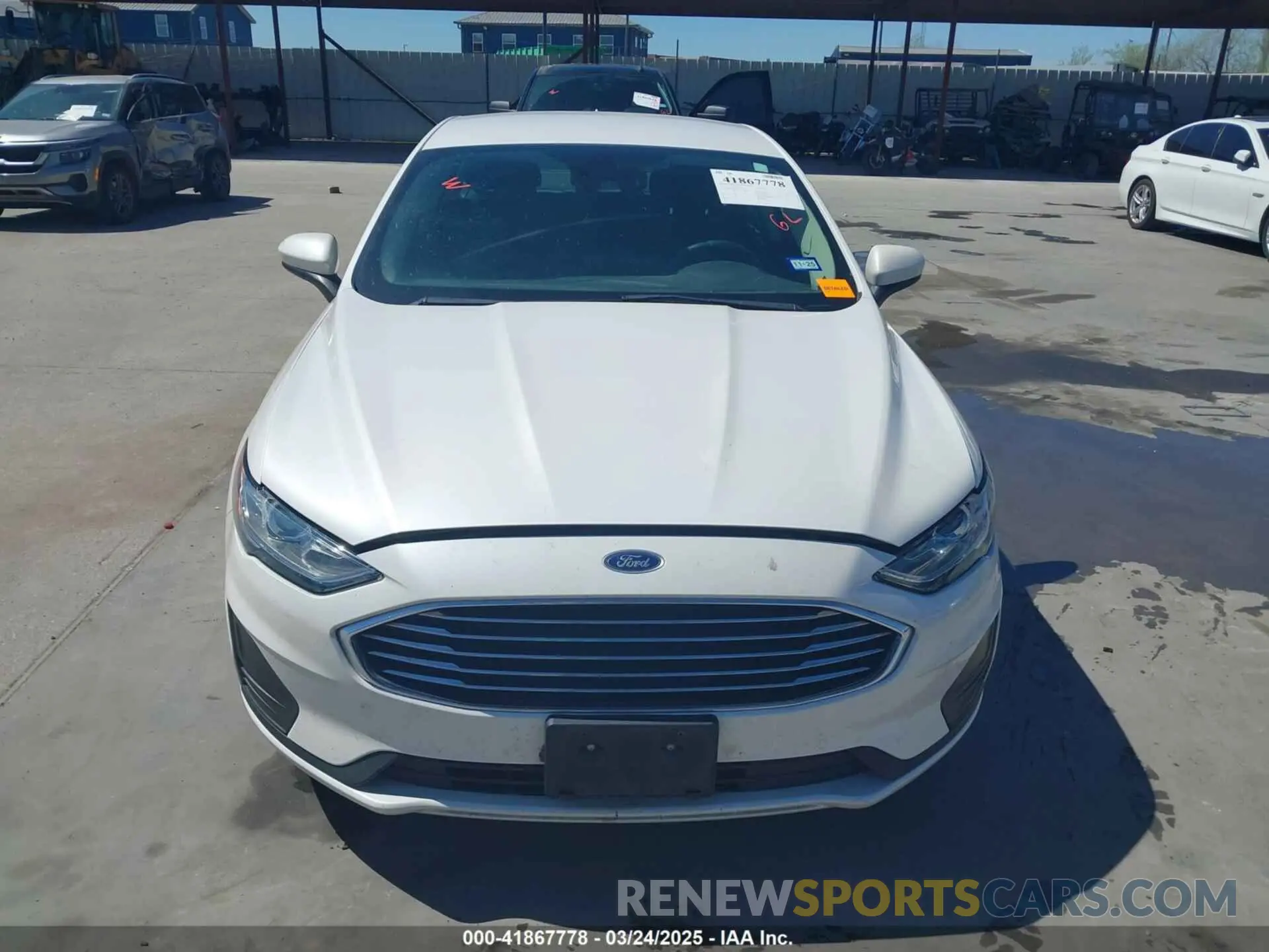 12 Photograph of a damaged car 3FA6P0HD0KR215531 FORD FUSION 2019