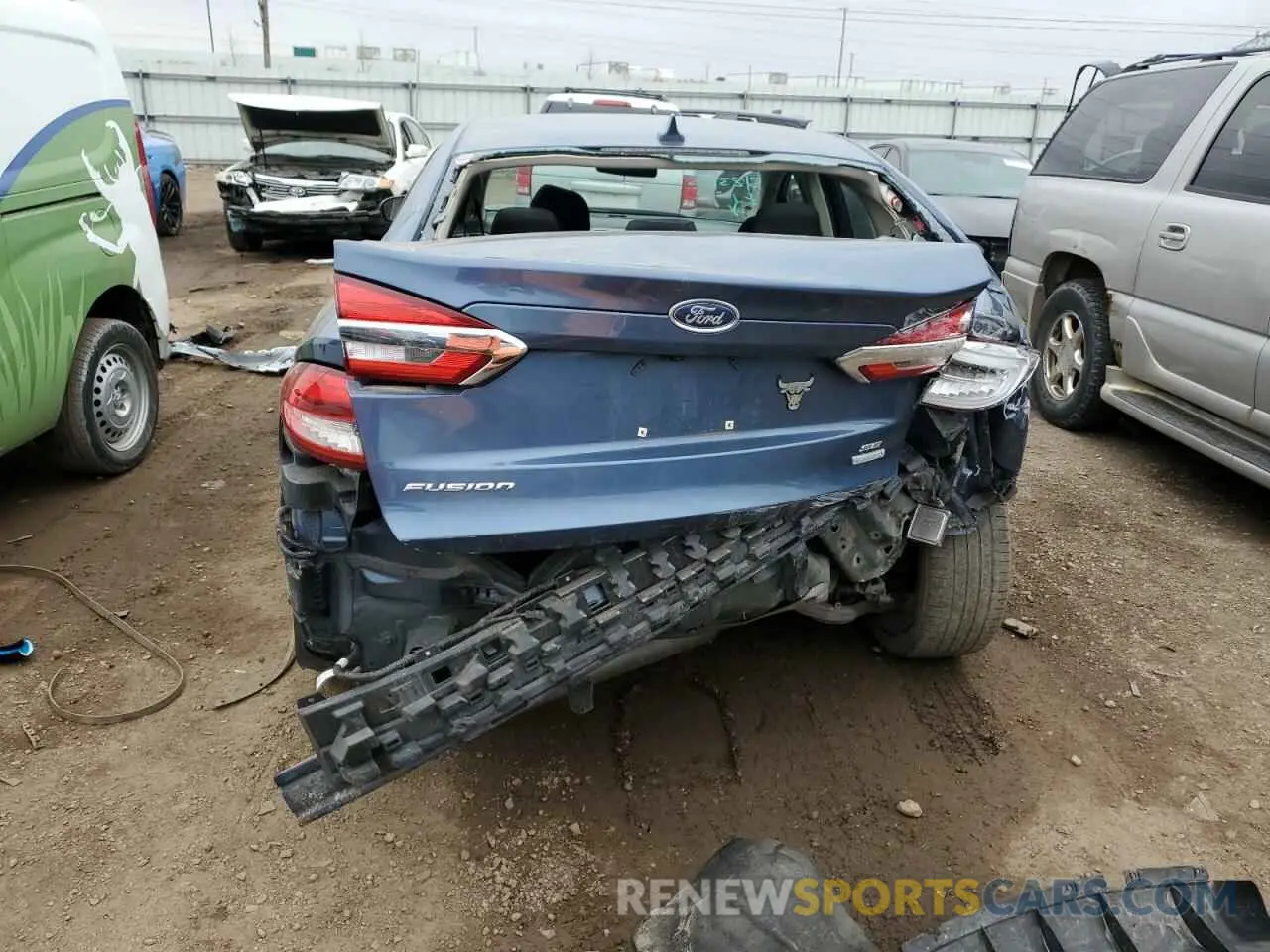 6 Photograph of a damaged car 3FA6P0HD0KR247797 FORD FUSION 2019