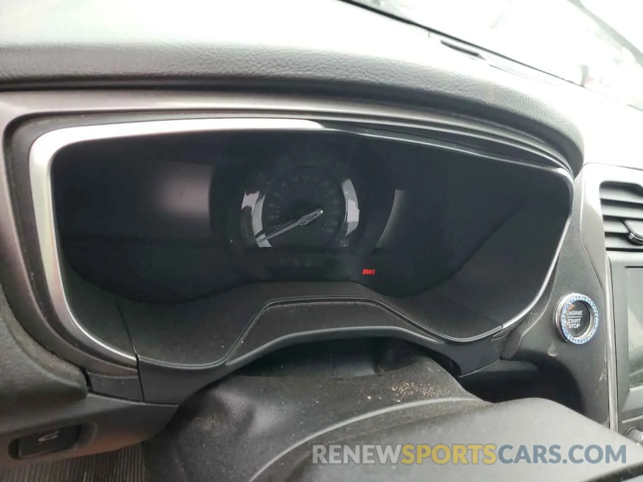 9 Photograph of a damaged car 3FA6P0HD0KR247797 FORD FUSION 2019
