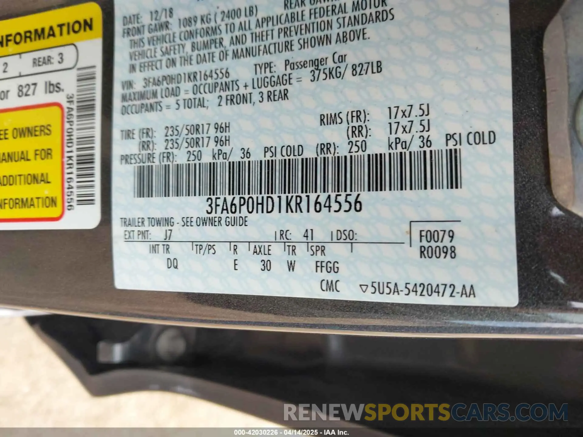 9 Photograph of a damaged car 3FA6P0HD1KR164556 FORD FUSION 2019